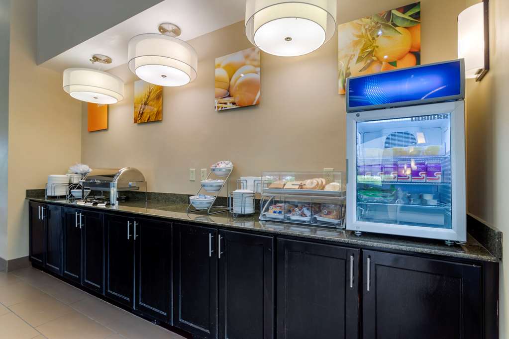 Comfort Suites Kingsport South - photo 28
