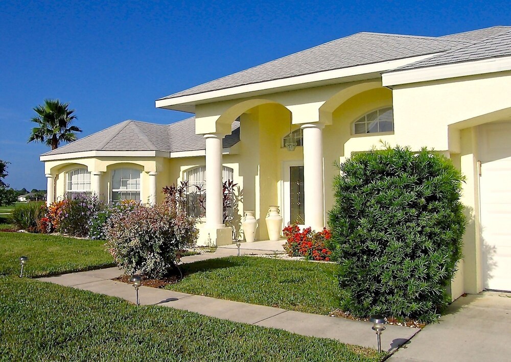 Dream View Rotonda West Stunning Home is Fantastic Location — 4-Star Luxury Hotel in Rotonda West, United States