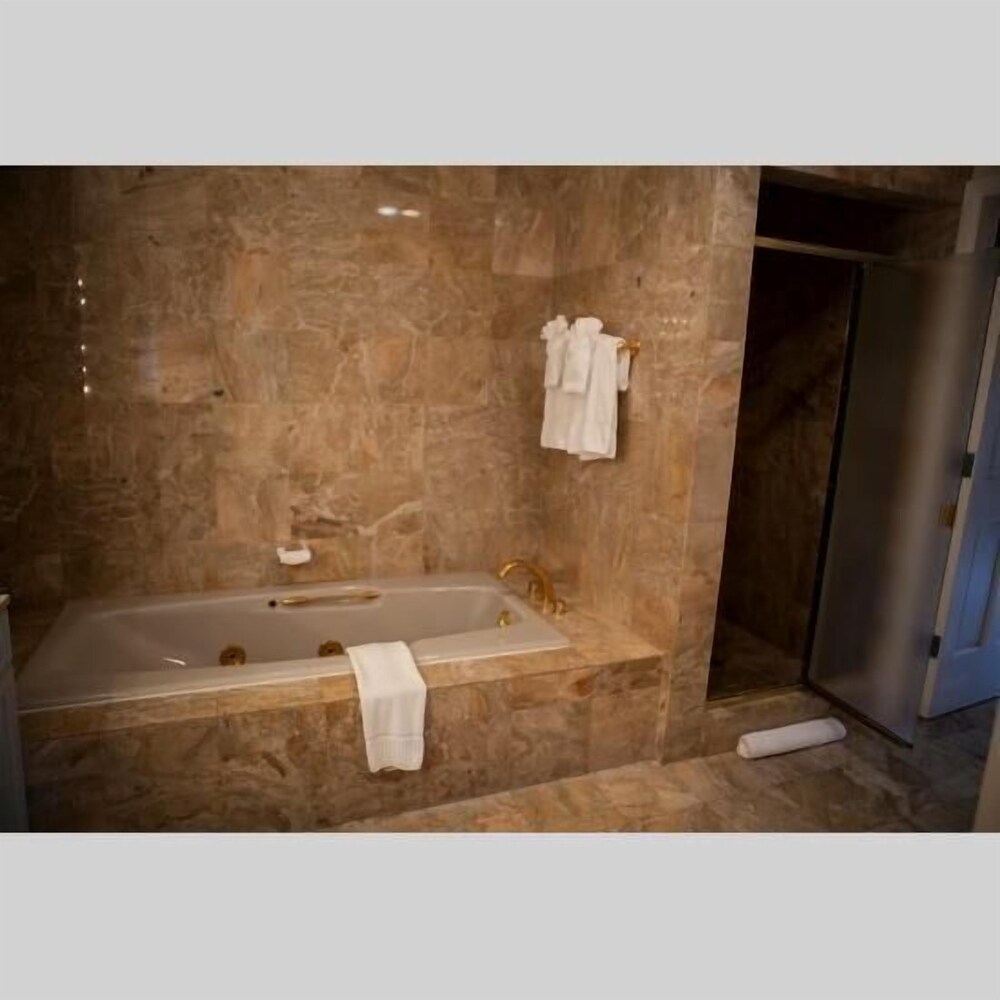 Provident Luxury Suites Fisher Island - photo 54