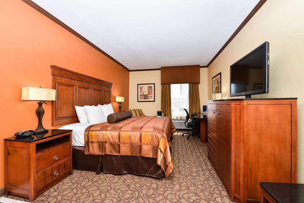 Best Western Plus Midwest Inn & Suites - photo 14
