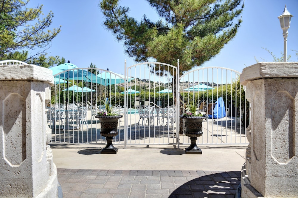 Forest Villas Hotel Prescott - photo 80