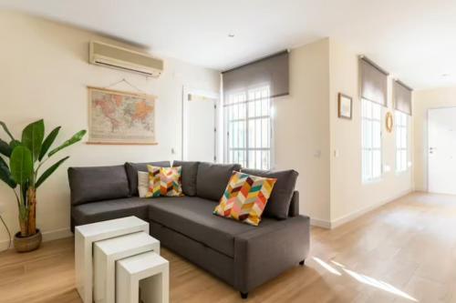 Azahar Metropol Parasol Medium sized Parking gifted for free in Sevilla, Spain