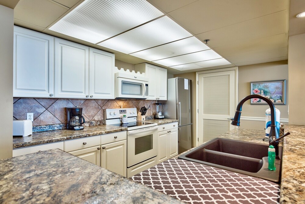 Long Beach 1 1104 663661 by RedAwning - photo 12