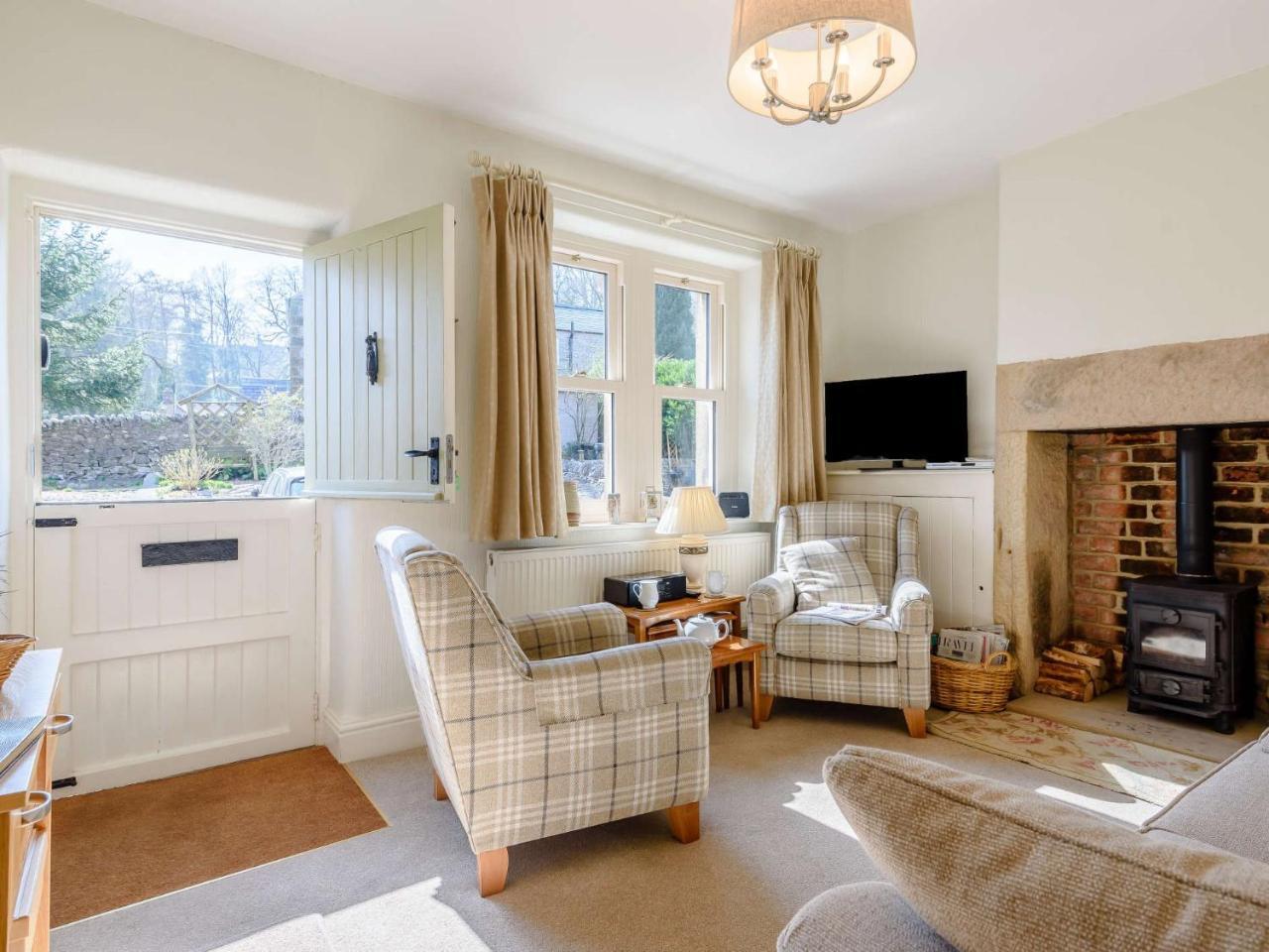 2 Bed in Bakewell PK894 in Bakewell, United Kingdom