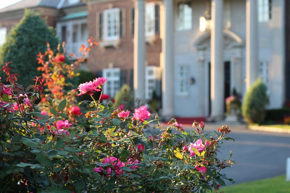The Mansion at Glen Cove - photo 29