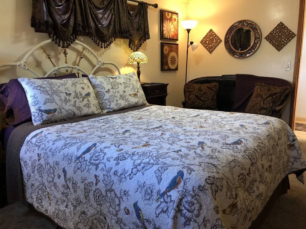 Country Inn Bed and Breakfast - photo 11