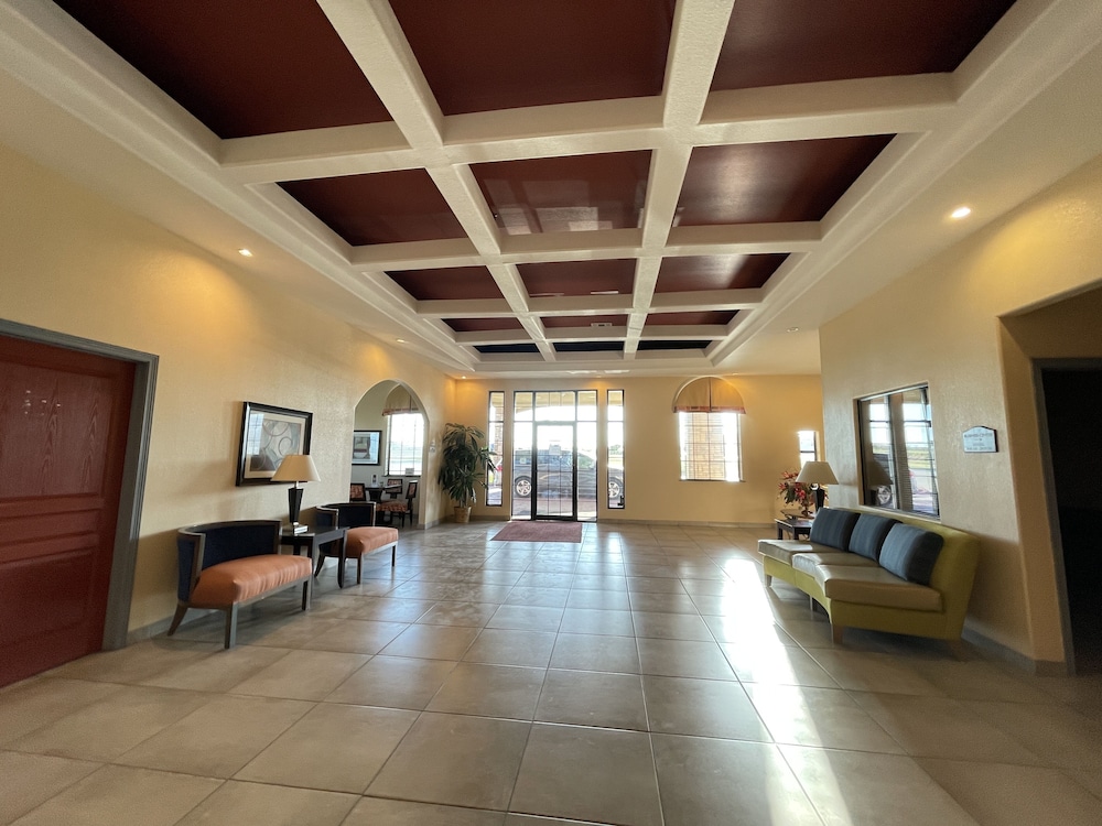 Sunbridge Inn and Suites - photo 6