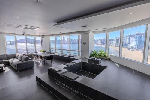 Meomulda Ga Gwangan Poolvilla in Busan, South Korea