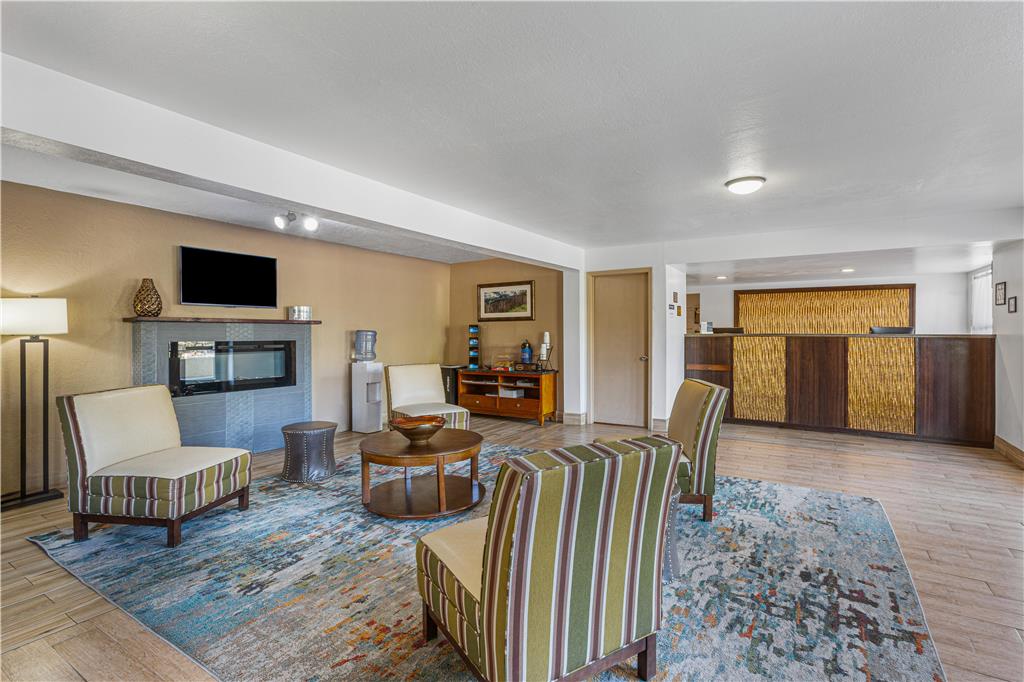 Best Western Pine Springs Inn - photo 8