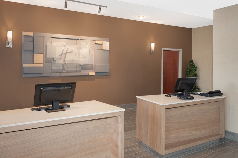 Holiday Inn Express Hotel & Suites Dayton West Brookville by IHG - photo 30