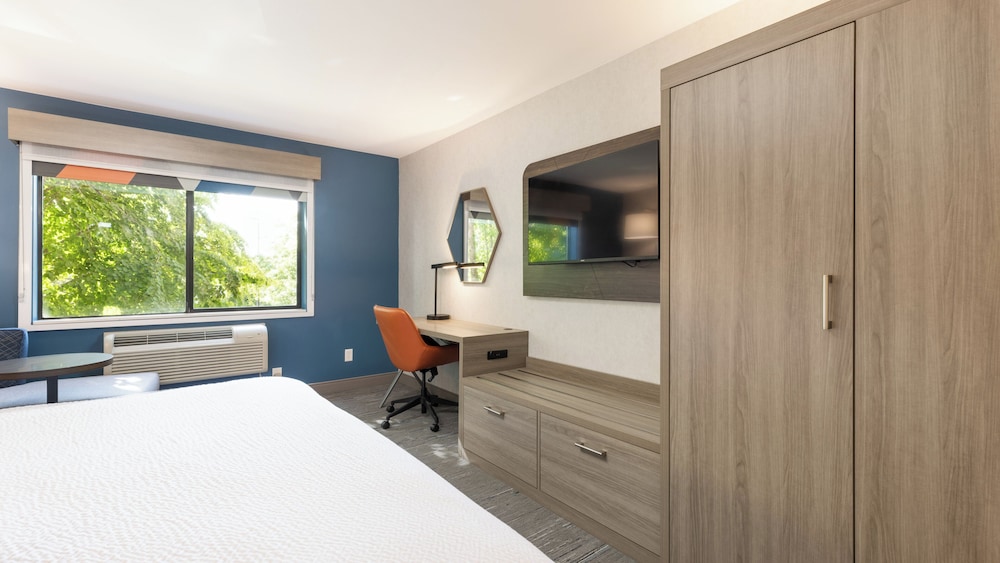 Holiday Inn Express Bellingham by IHG - photo 24