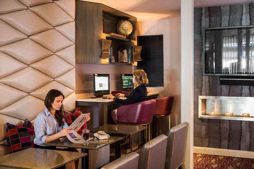 Charlesmark Hotel - photo 5