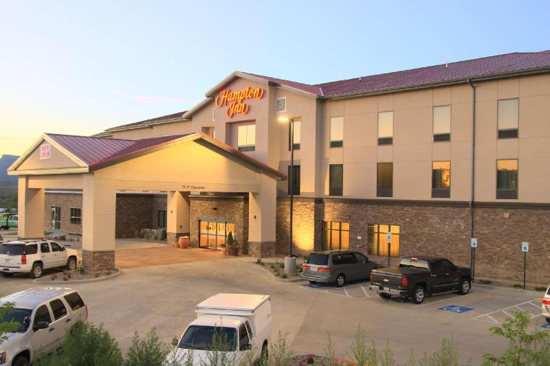 Hampton Inn Mesa Verde Cortez - photo 3