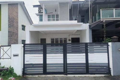Taiping Holiday Home — 4-Star Luxury Hotel in Taiping, Malaysia