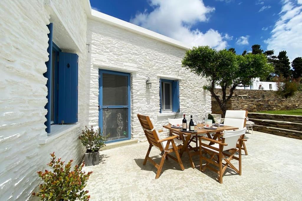 Amarienitas Suites - last minute hotel in Andros