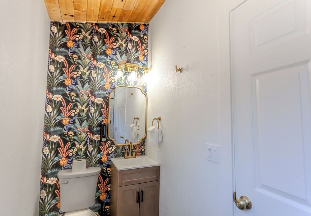 Tahoe Mountain inn - photo 107
