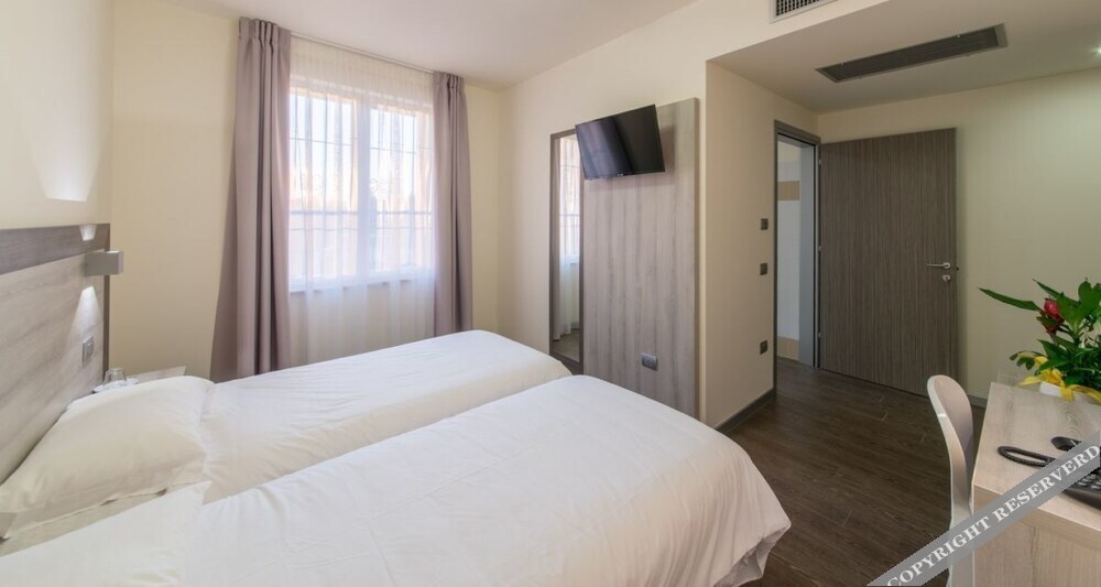 Hotel Panineria Colombera Rossa — Brescia — photo 3