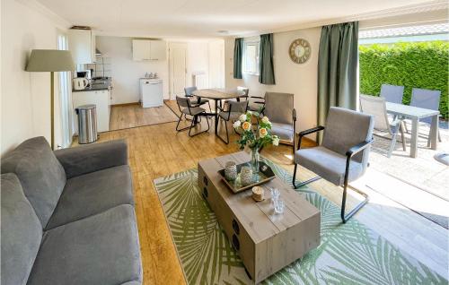 Stunning Stacaravan In Putten — Putten