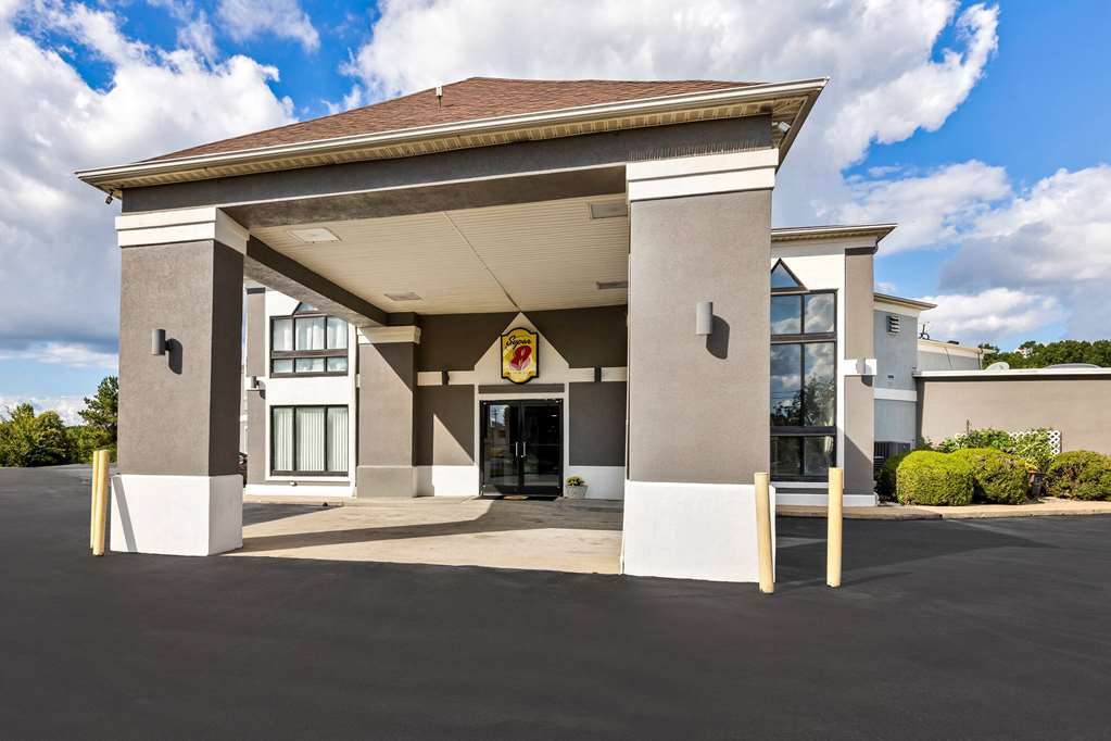 Super 8 by Wyndham Dickson - photo 3