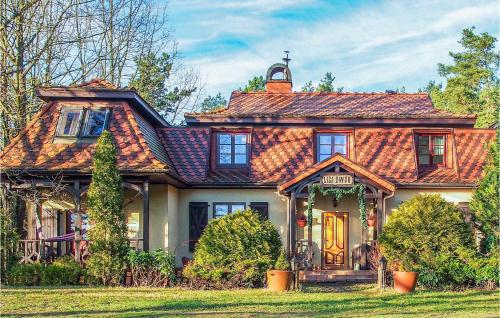 Cozy Home In Lebcz With Kitchen — 4-Star Luxury Hotel in Mrzezino, Poland