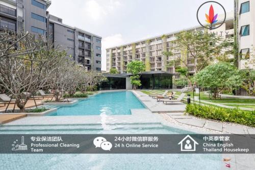 BTS S5 Surasak 900 meters near the Mekong River Pier Free Swimming Pool in Ferris Wheel Night Market Chinese Reception Bangkok Center