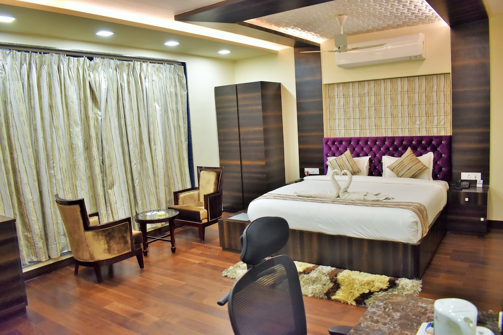 Hotel Silver Arcade - last minute hotel in Maldah