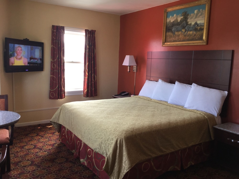Red Carpet Inn Bridgeton Vineland - photo 7