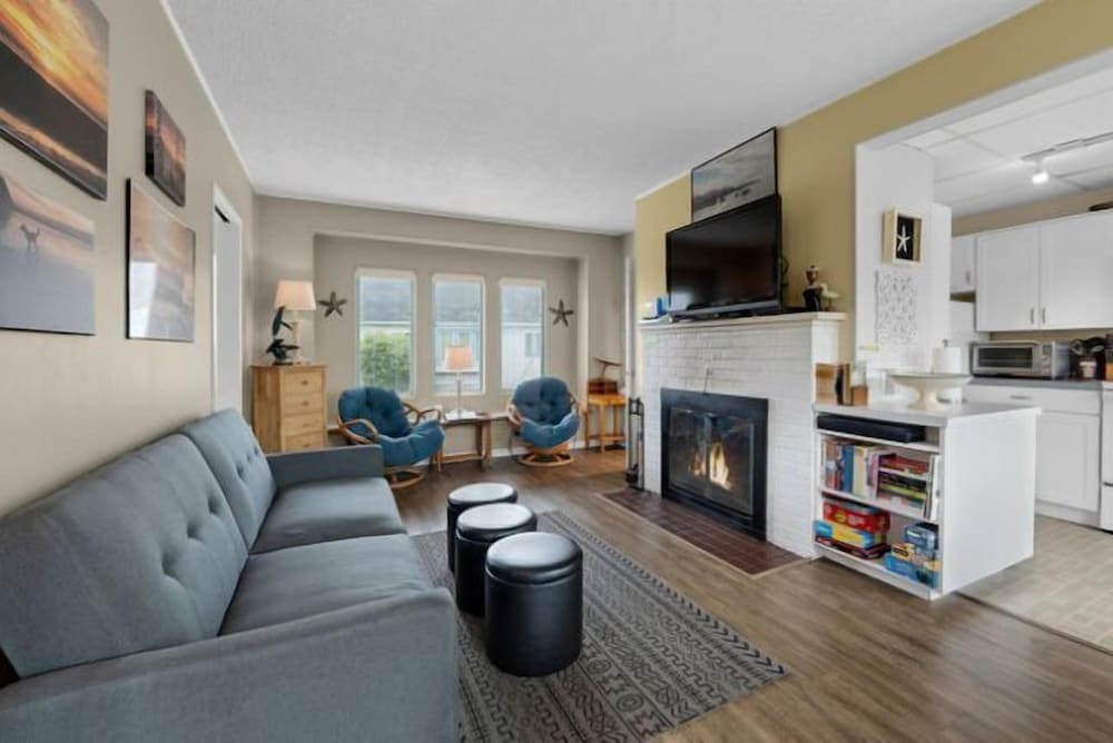 The Tides - photo 203