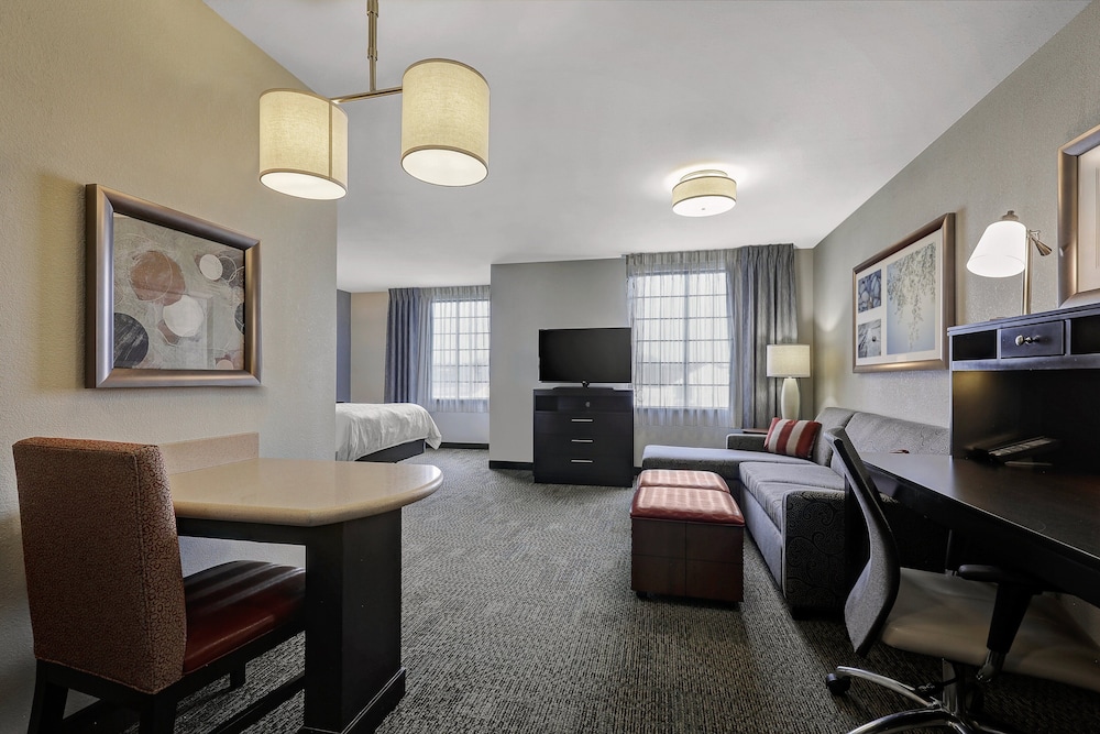 Staybridge Suites Washington D.C. Greenbelt IHG - photo 9