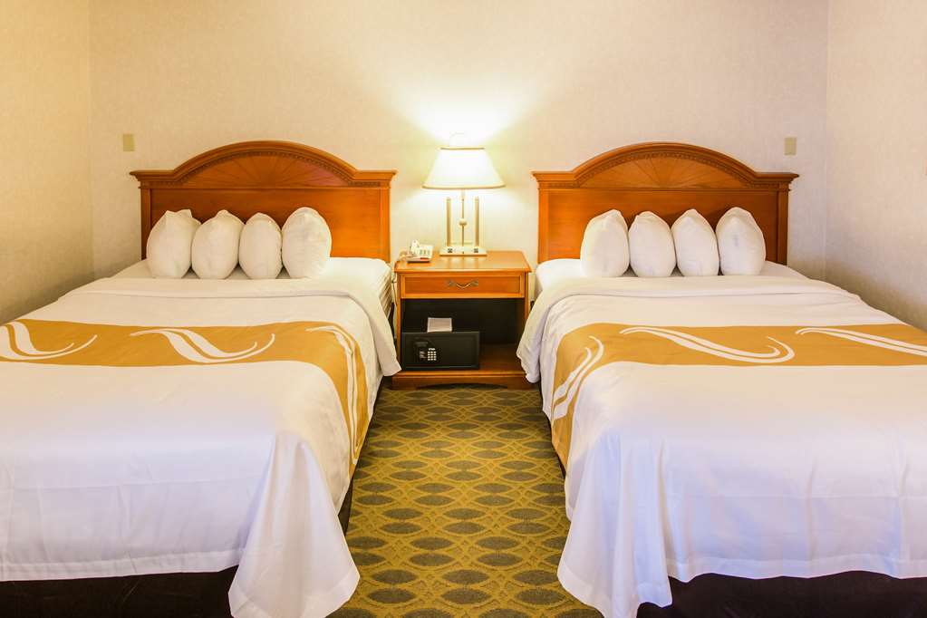 Quality Inn & Suites University - photo 36