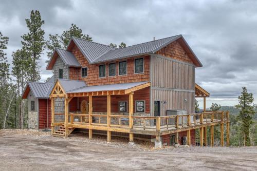 Happy Hour Hideaway in Lead, United States