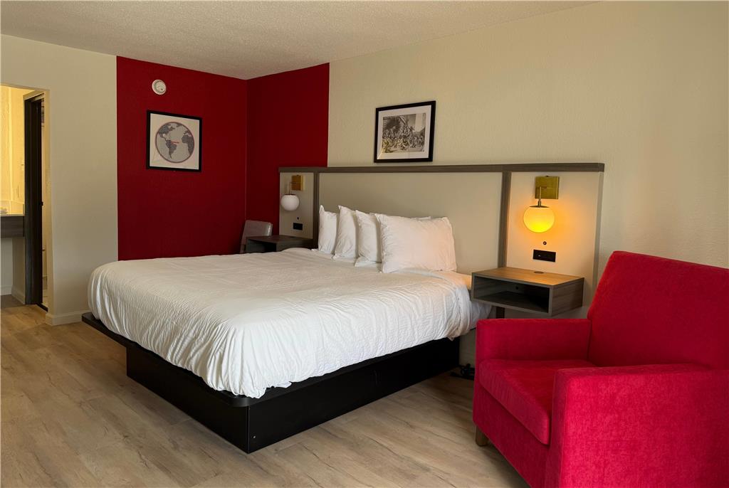 Travelodge by Wyndham Lumberton - photo 11