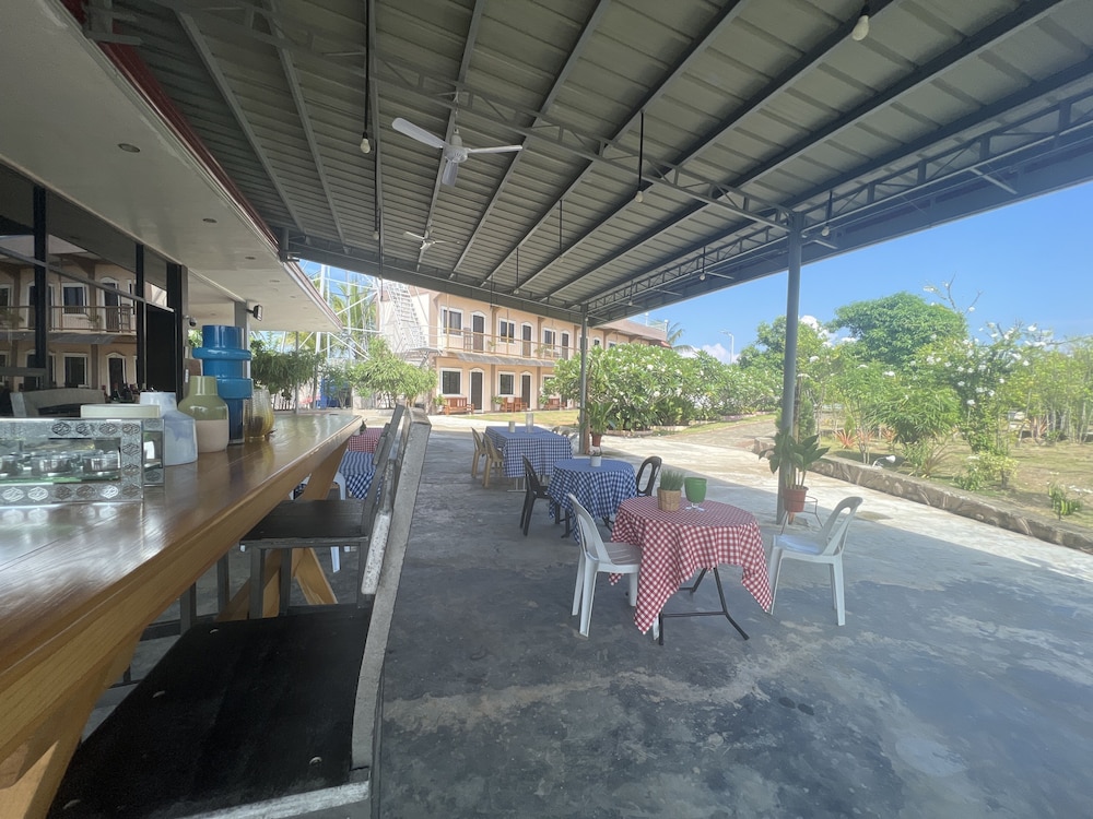 La Plumerias — Moalboal — photo 4