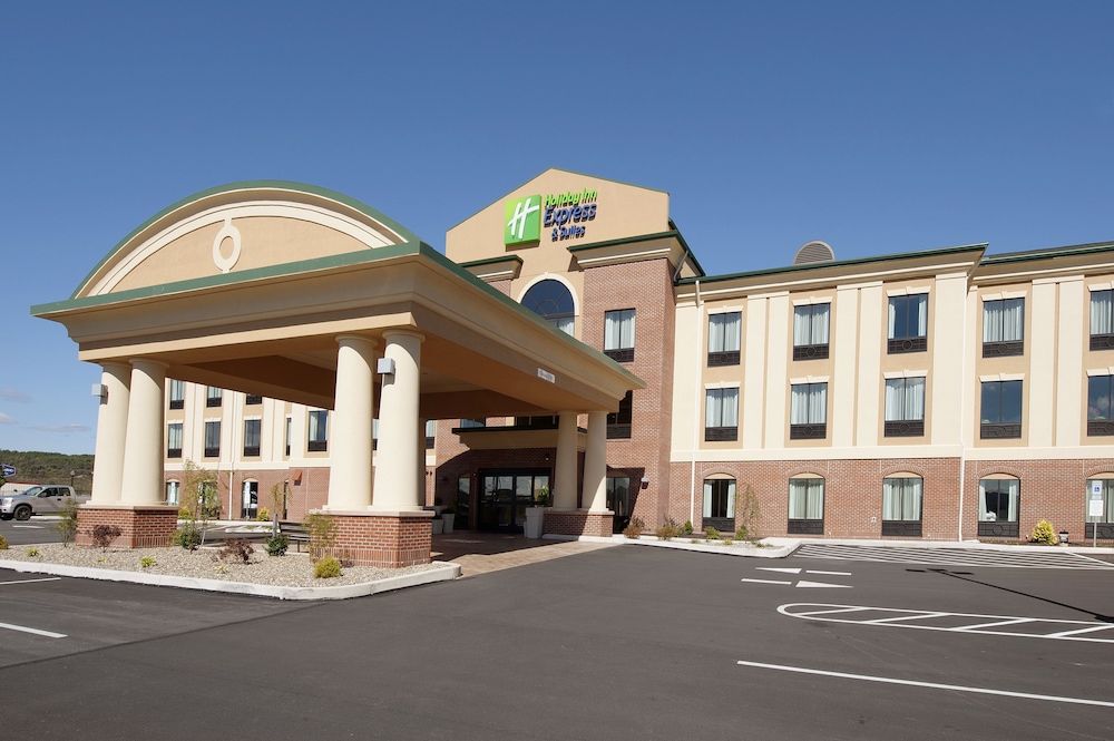 Holiday Inn Express Hotel Suites Clearfield By Ihg — Clearfield