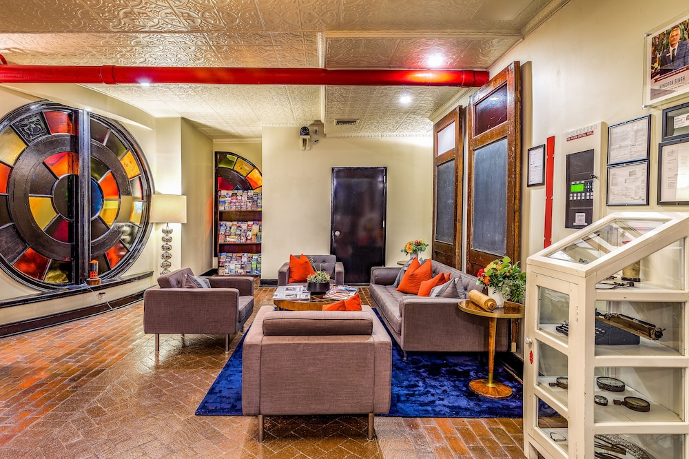 Henry Norman Hotel - photo 6
