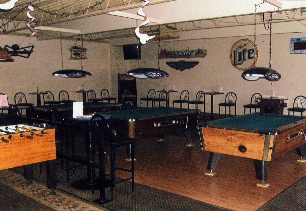 Will Rogers Inn - photo 24