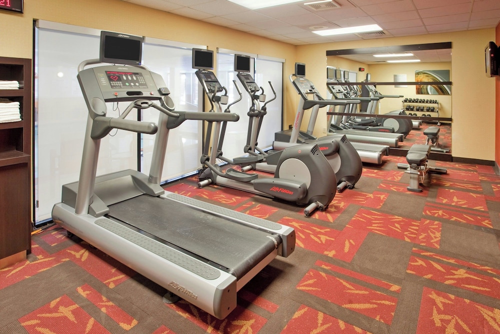 Courtyard by Marriott Salt Lake City Airport - photo 32