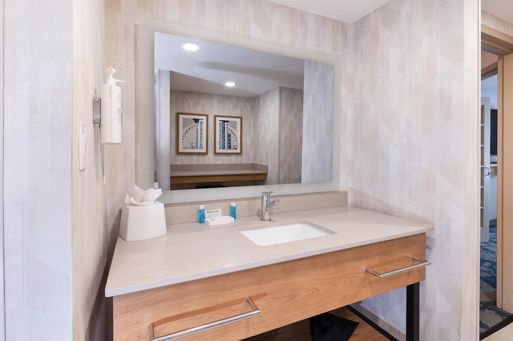 Hampton Inn Lawrenceville Duluth - photo 44