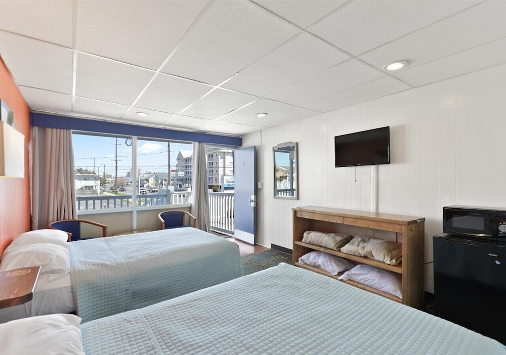 Blue Wave Inn - photo 7