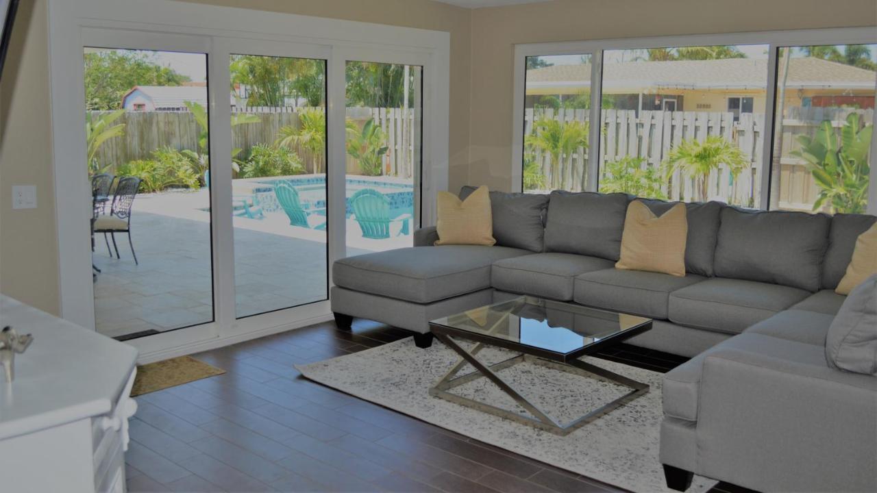 Private Heated Pool Resort Style Home Minutes From the Beach - photo 22