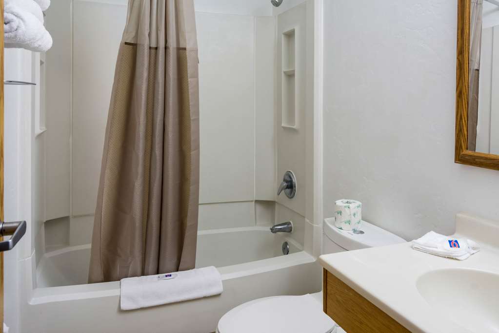 Motel 6 Wilsonville OR Portland - photo 17