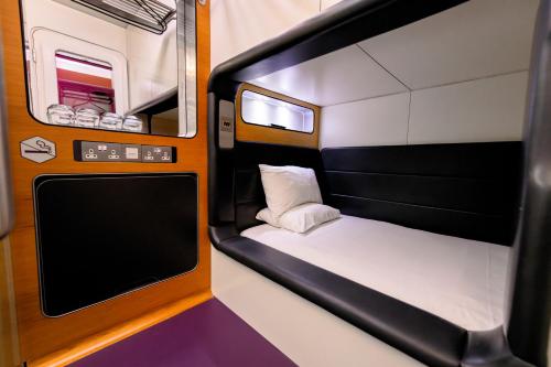 YotelAIR London Gatwick — hotel in Horley