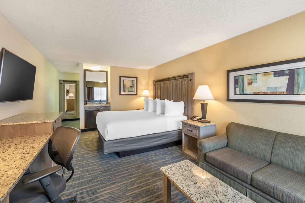Best Western Americana Inn - photo 21