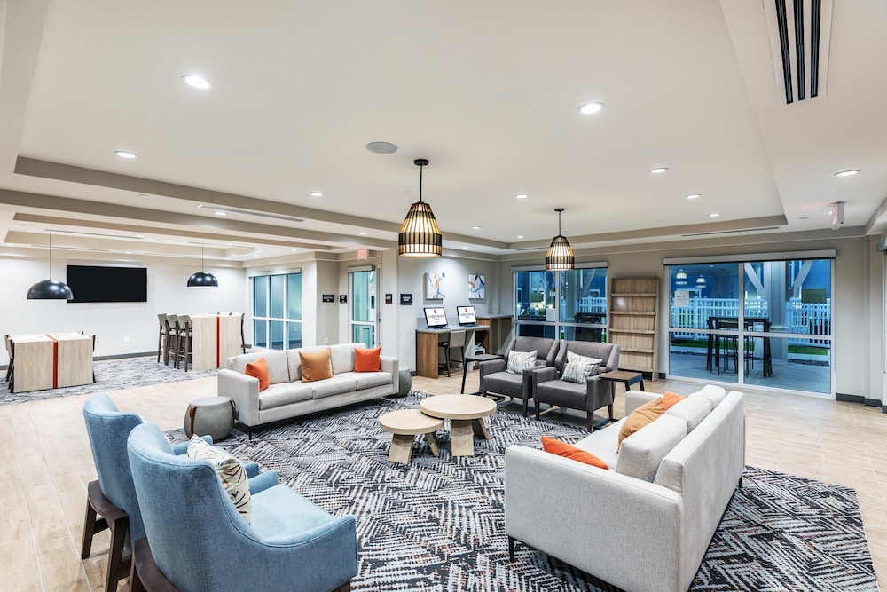 Candlewood Suites Aransas Pass by IHG - photo 31
