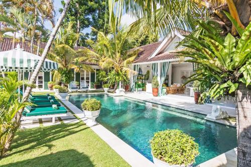 Pineapple Hill 4 Bed Luxury in Seminyak, Indonesia