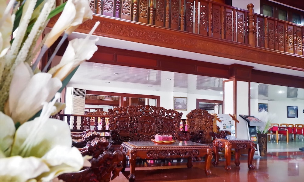 Lyly Hotel - carbon neutral hotel in Vientiane