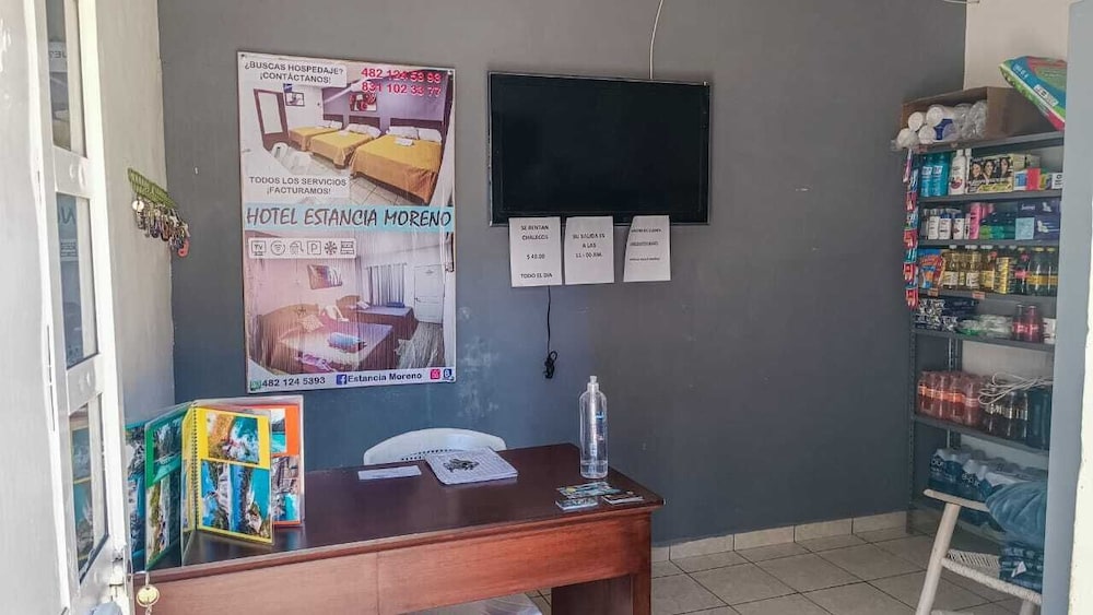 Hotel Estancia Moreno in El Naranjo, Mexico