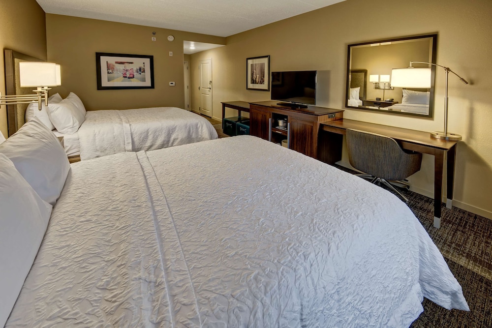 Hampton Inn & Suites Nashville Hendersonville - photo 23