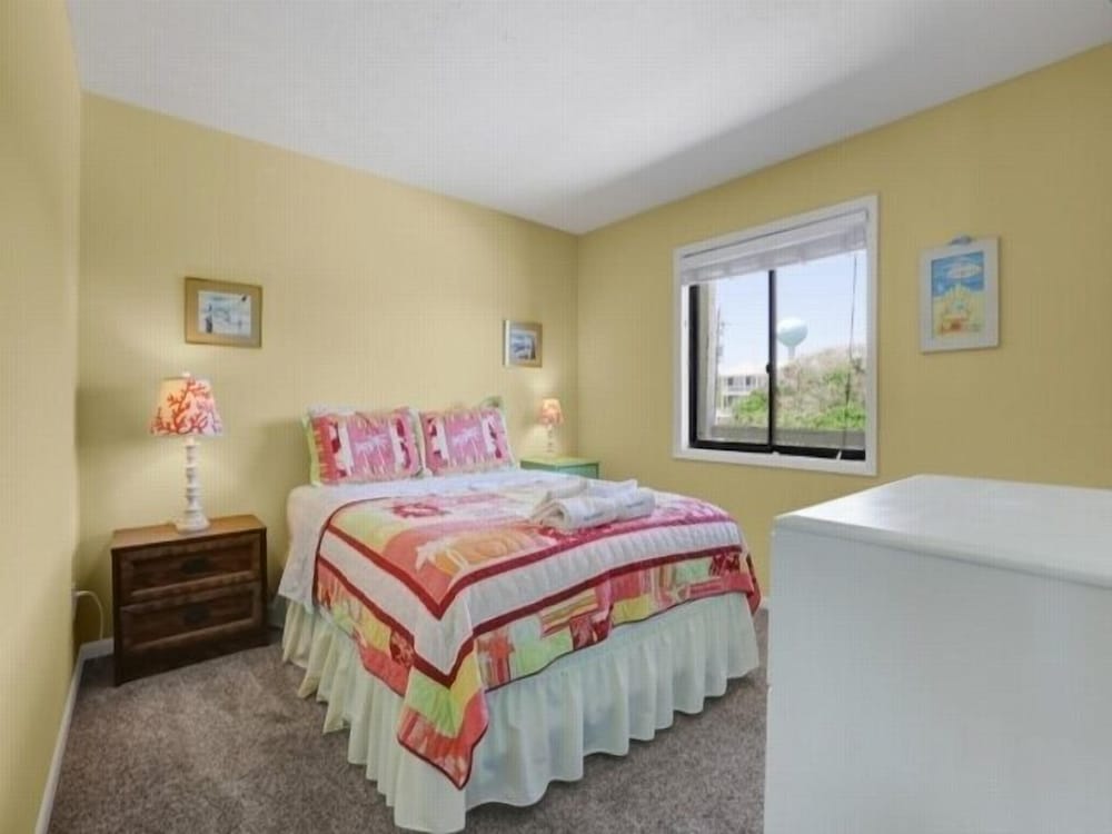 Beach Blanket Spacious Condo With Private Beach Access And Resort Amenities 3 Bedroom Condo by RedAwning - photo 4