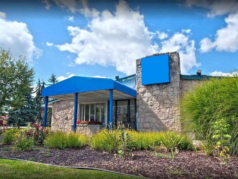 Travelodge by Wyndham Lansing in Lansing, United States